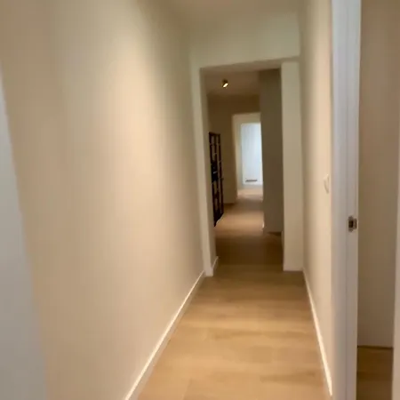 Victoria 75 Luxury Apartment Malaga