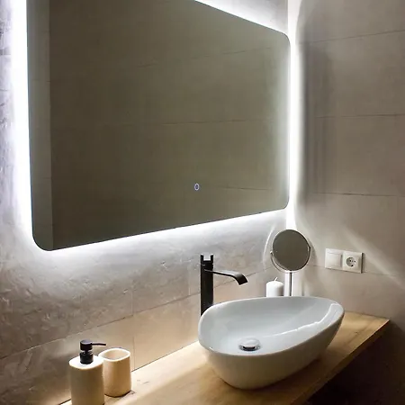 Victoria 75 Luxury Apartment